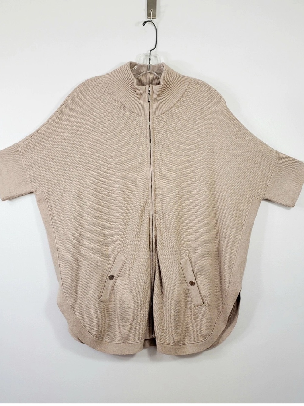 White House Black Market Tan Brown Knit Poncho Size Large Front Zip